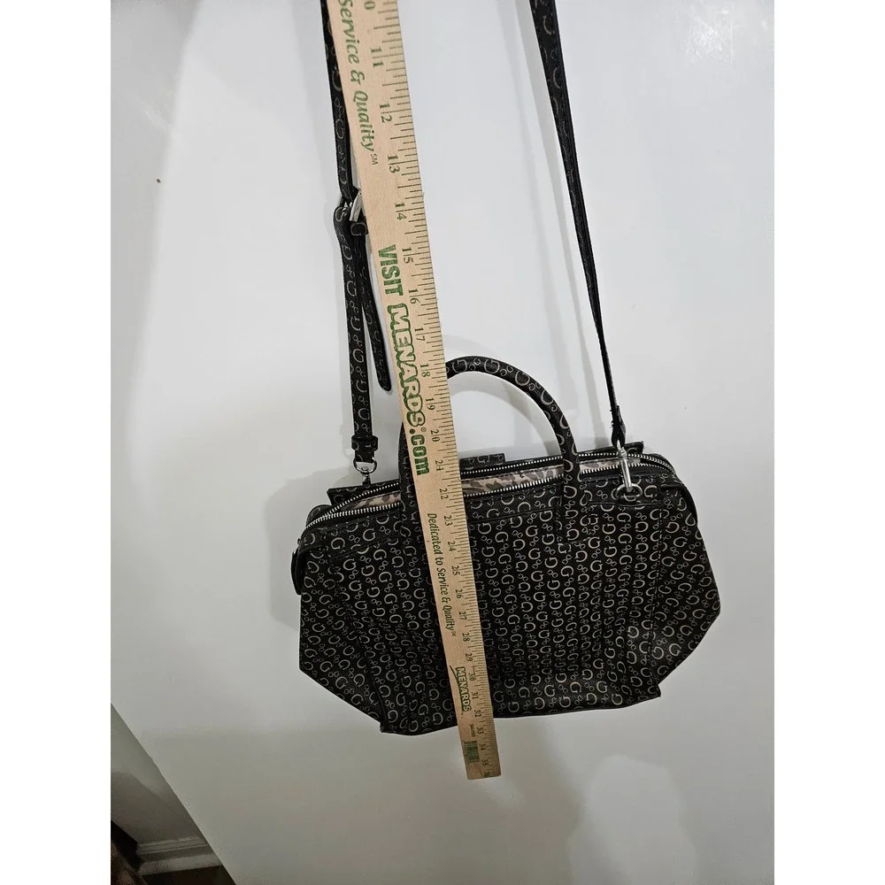 Guess Black Tan Signature G Logo Satchel Handbag Crossbody Padlock Detail Y2K